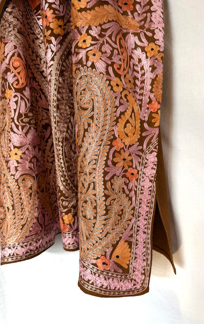 Brown Jaal Daar Raffal Pheran