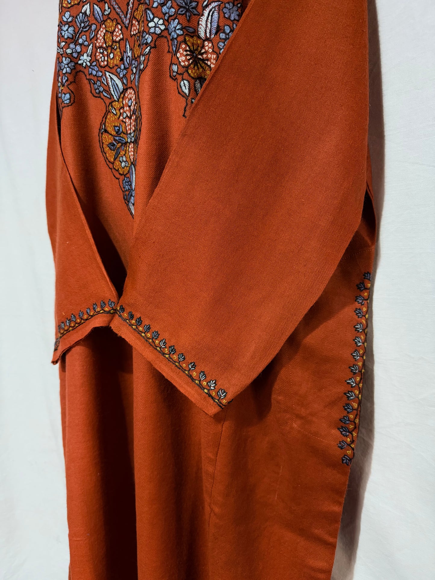 Zarqah Brown Raffal Pheran