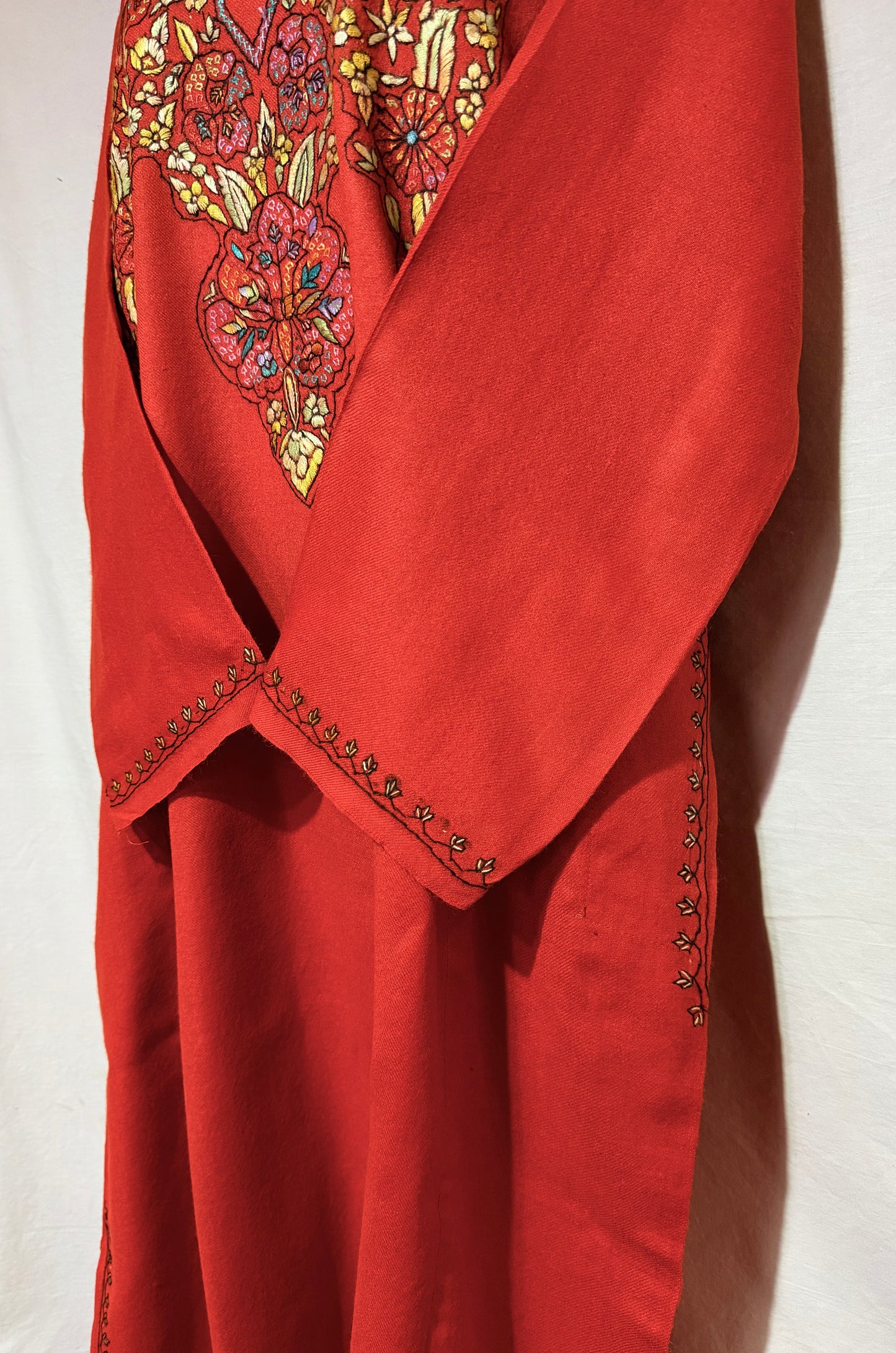 Mehram Peach Raffal Pheran