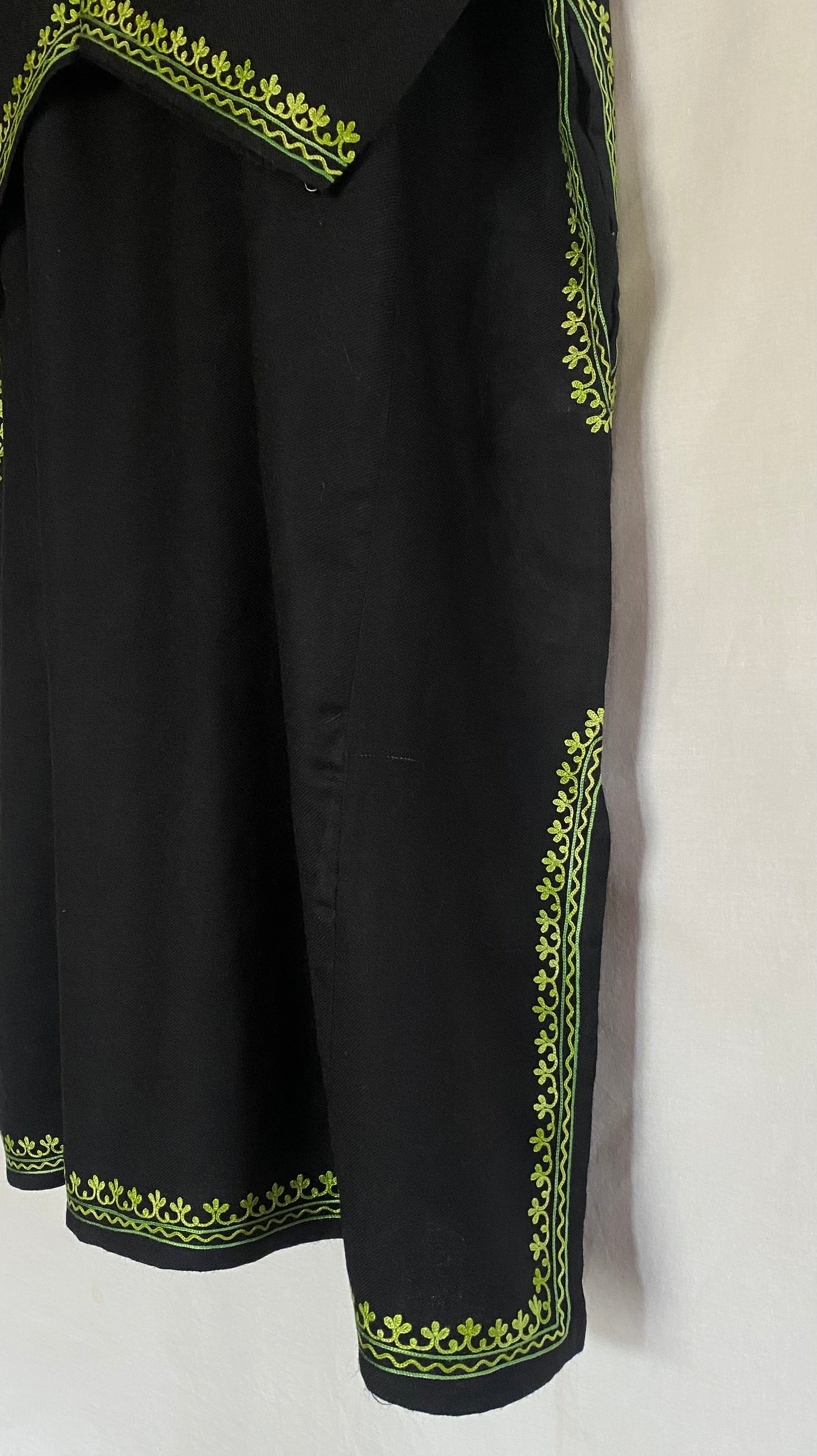 Midnight Emerald Raffal Pheran